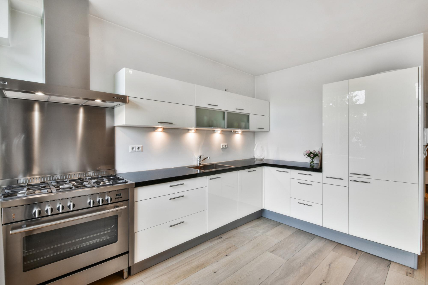 kitchen cabinets